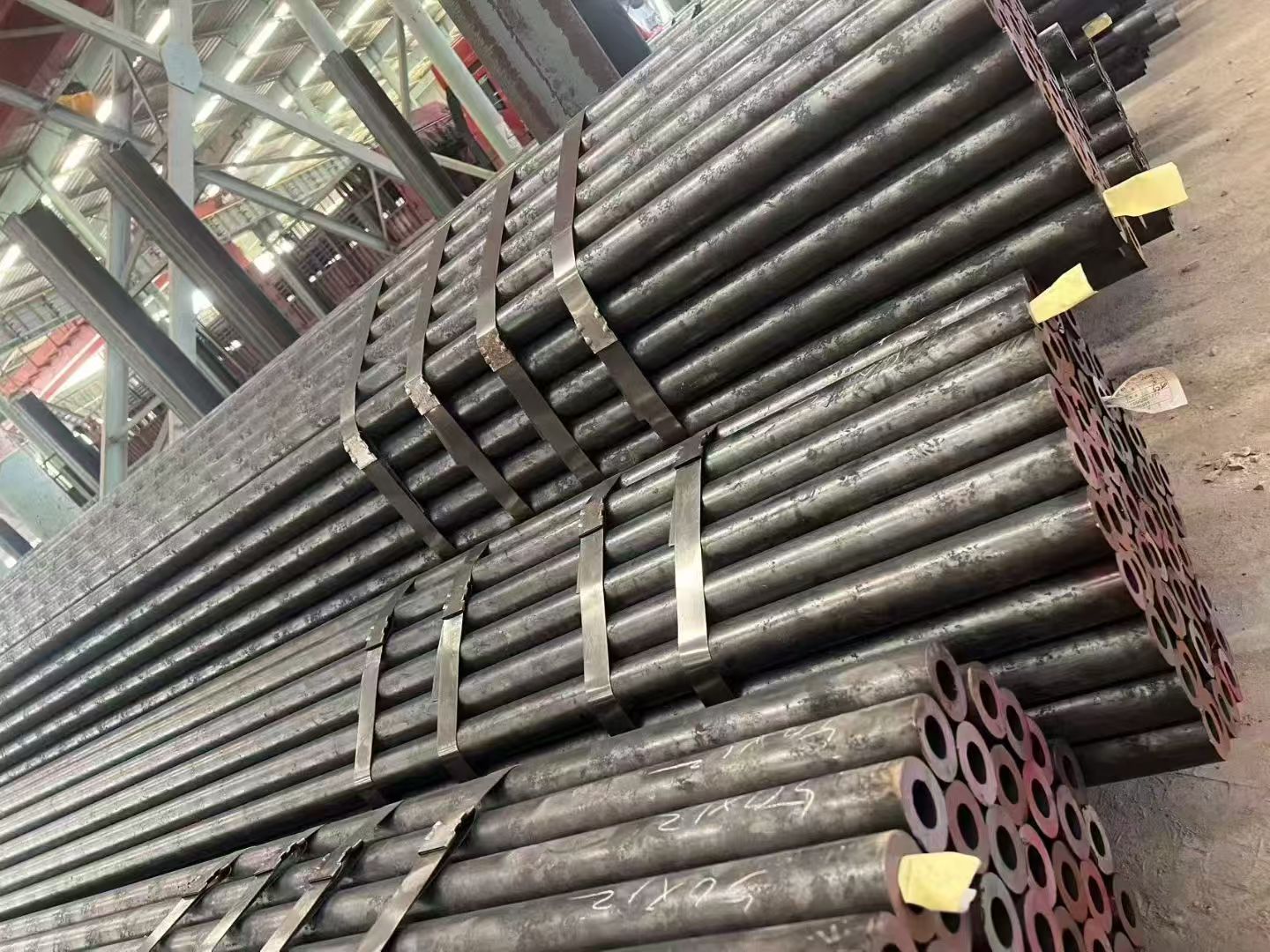 九江市大口径厚壁天缝钢管不锈钢无缝钢管 - 推荐